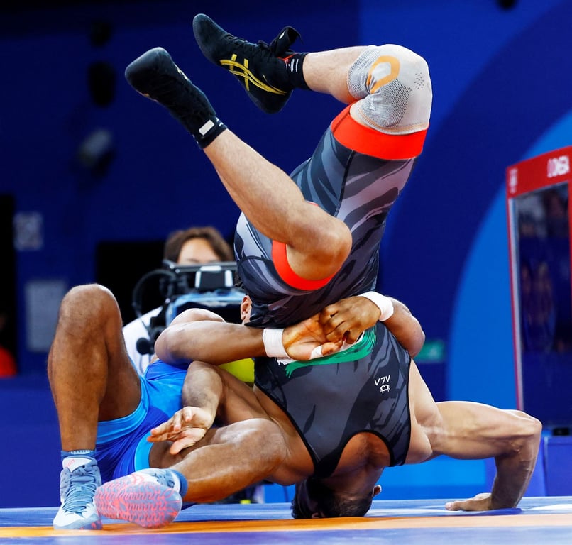 Жан Беленюк против Алирезы Мохмадипианы