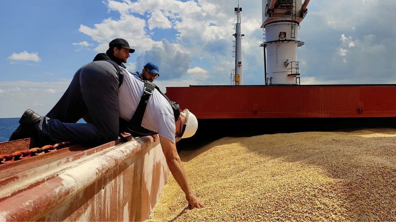 У Туреччині розповіли, чи продовжать "зернову угоду" з Україною