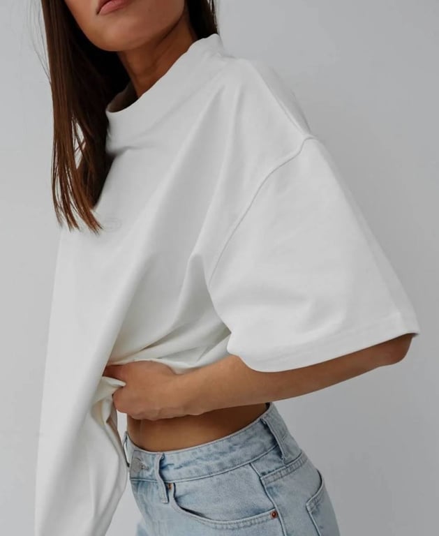 A white T-shirt is a classic that is always appropriate