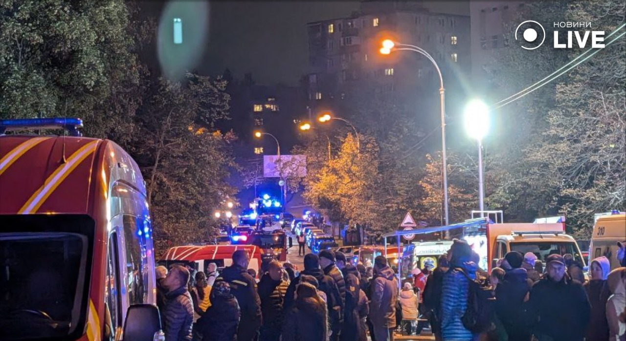 влучання у багатоповерхівку в Києві
