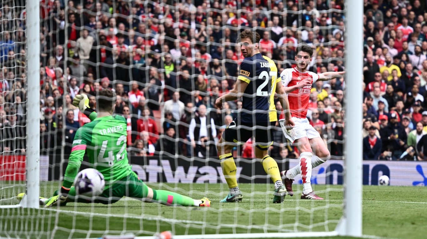 Арсенал разгромил Борнмут