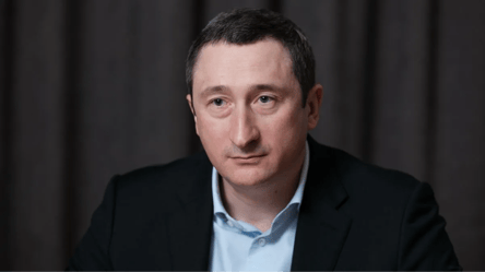 Чернишов прибув до Апеляційного суду — деталі - 285x160