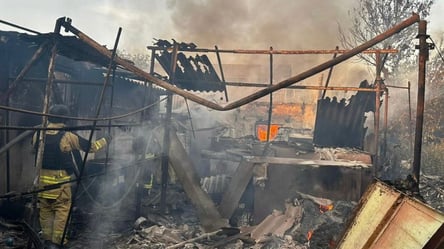 На Херсонщині окупанти вкотре скинули вибухівку на рятувальників - 285x160