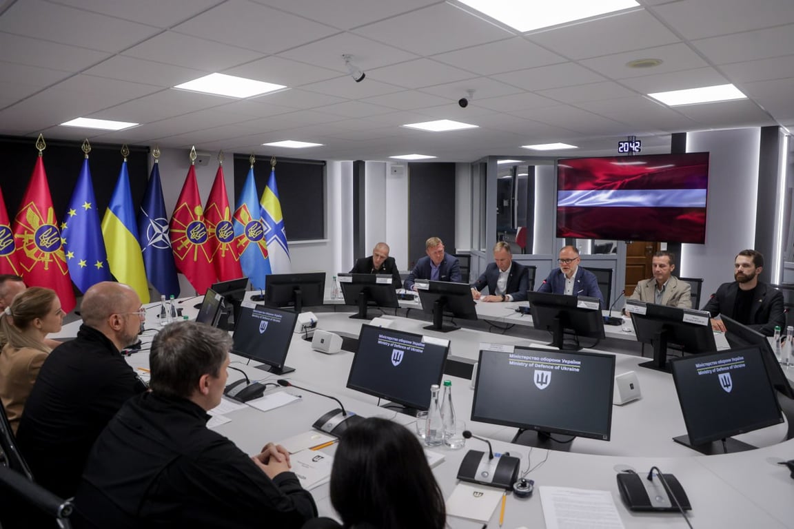 Латвія Україна