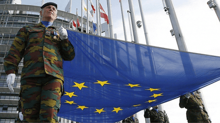 Польша сделает сферу обороны главным приоритетом своего председательства в ЕС в 2025 году - 285x160