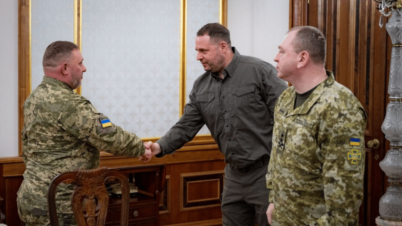 Єрмак зустрівся з головою ДПСУ та начальником "Сталевого кордону"