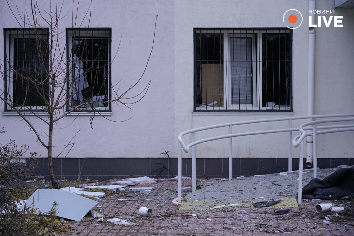 Обстріл амбулаторії Київ