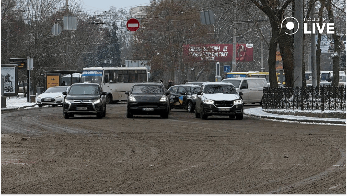 В Одесі засніжило: фото міста