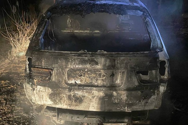 У Житомирі чоловік підпалив авто бійця ЗСУ — помстився за знайому - фото 1