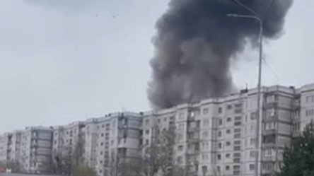 У центрі Сум пролунали потужні вибухи - 290x166