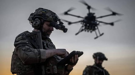 "Азов" шукає пілотів — треба керувати дронами - 290x160