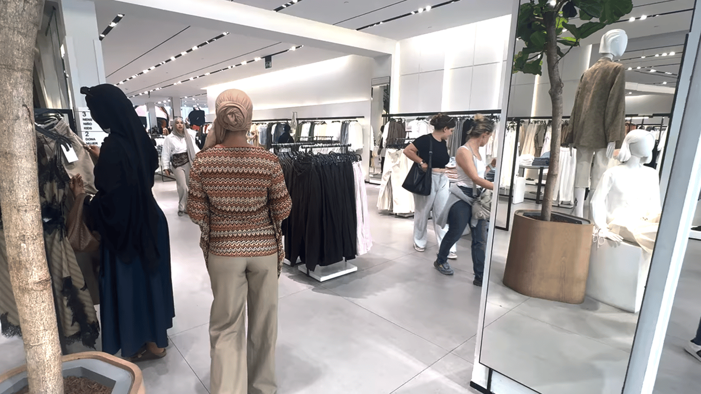 Як не помилитися з розміром у Zara: інструкція для покупців