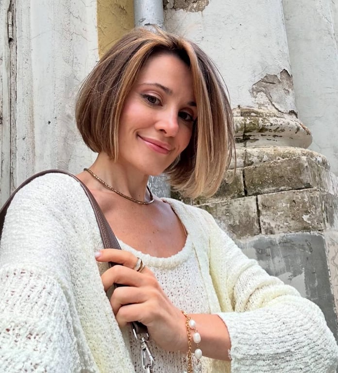 A straight bob is suitable for thin hair