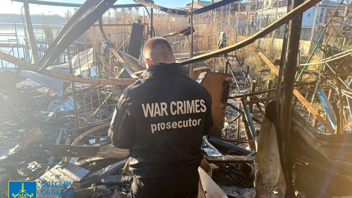 Прокуратура розпочала розслідування щодо ударів по цивільних будинках на Одещині
