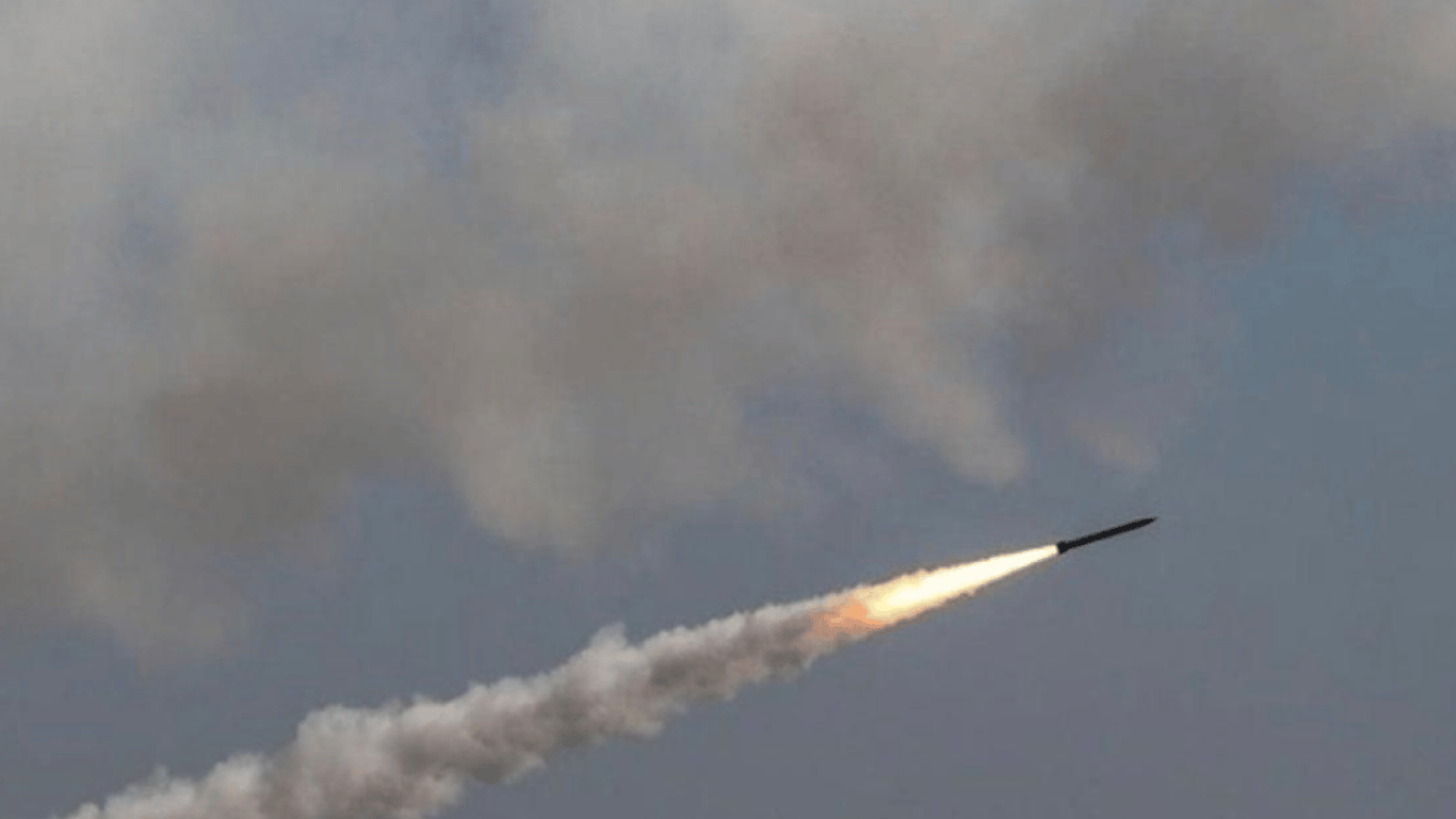 Крылатая ракета летит на Кировоградскую область
