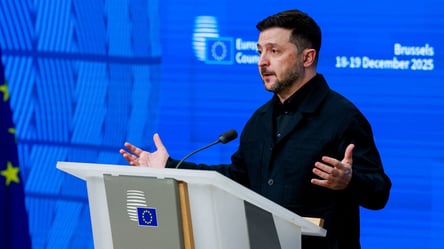 Зеленский объяснил заявление Туска о выборе для Европы - 285x160