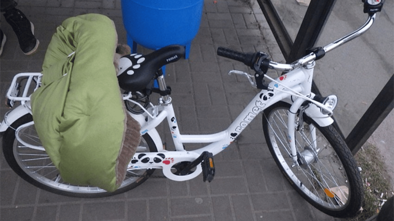В Киеве мужчина украл у ребенка велосипед — ему грозит тюрьма