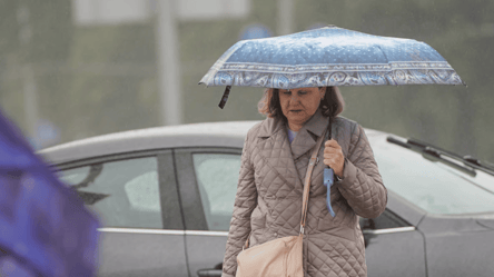 Грядут дожди — в каких регионах завтра резко изменится погода - 290x166