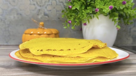 Рецепт тыквенных блинов с пошаговым приготовлением — завтрак - 285x160