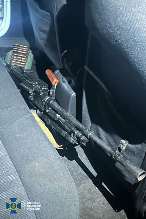 Спецоперація СБУ та Нацполіції: викрили торговців зброєю