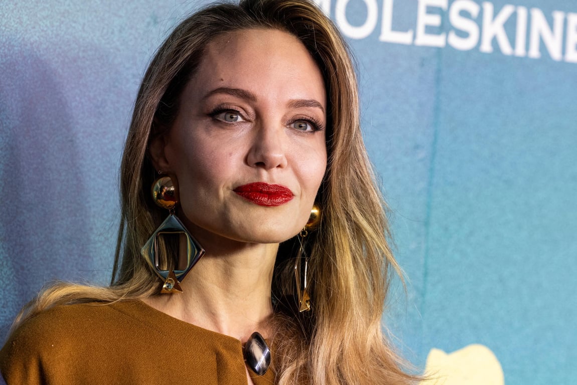 Акторка Анджеліна Джолі згадала, як замовила власне вбивство