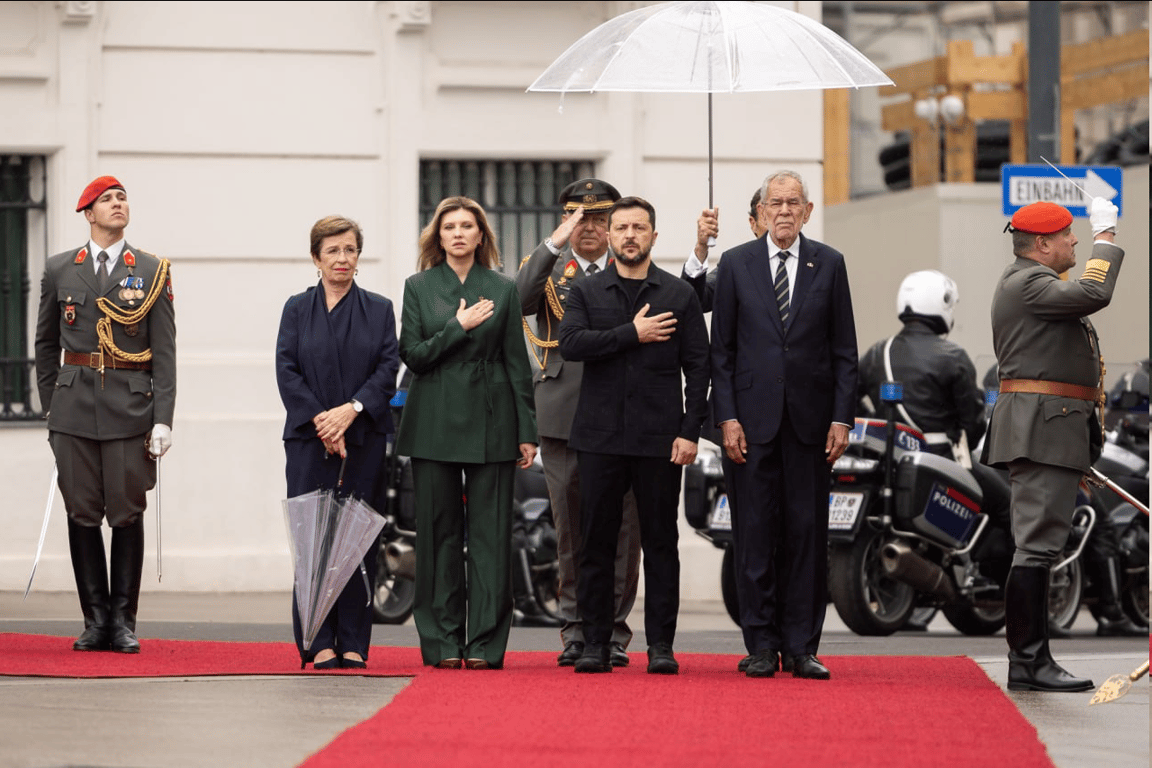 Зеленський обговорив з президентом Австрії підтримку України - фото 1