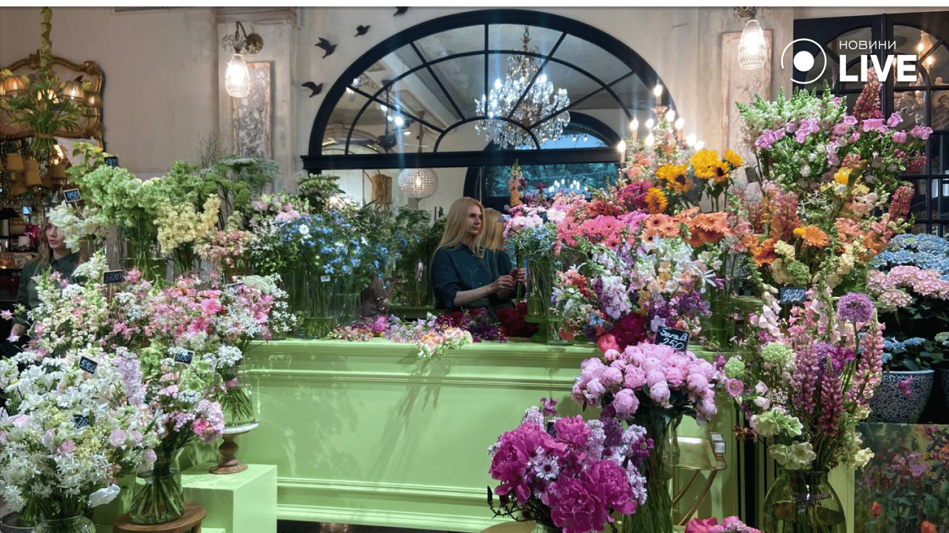 У Кловському саду Києва тривають фотодні