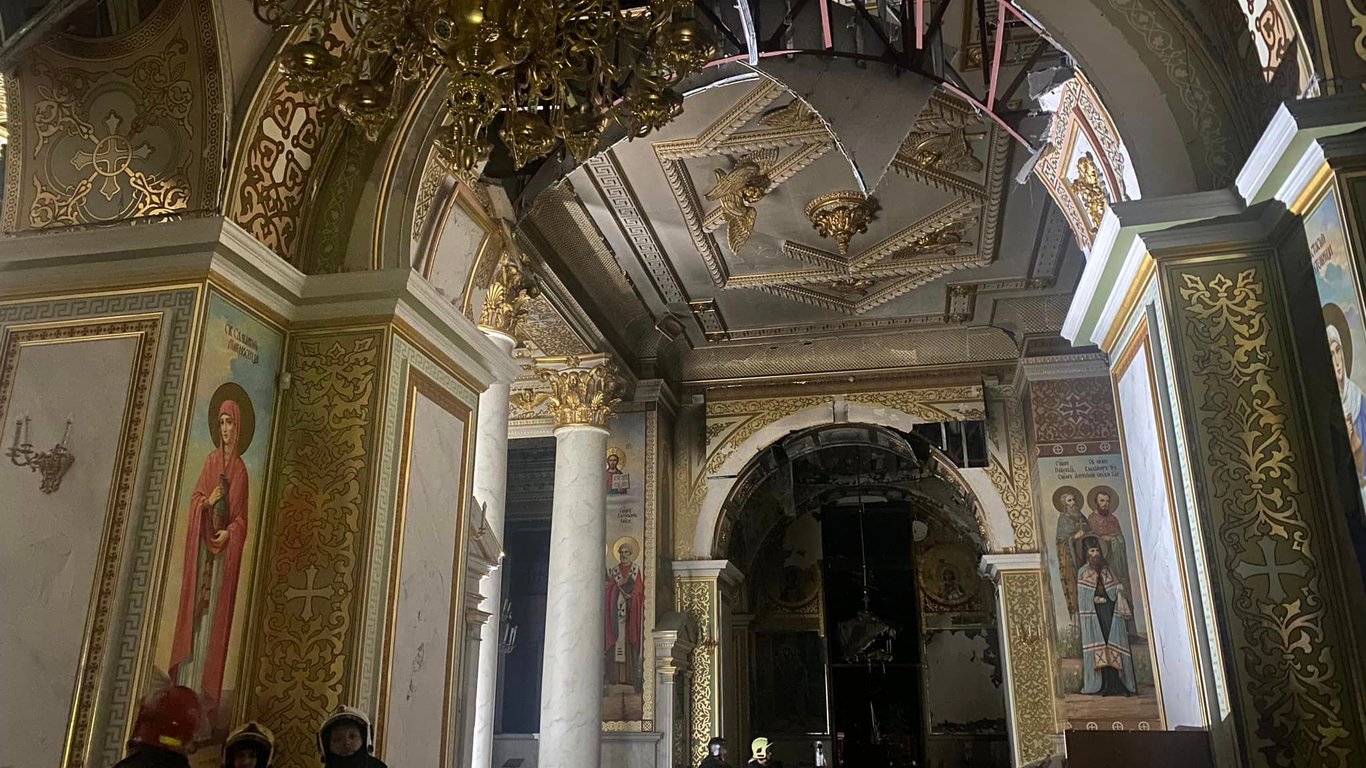 Як нині виглядає Спасо-Преображенський собор в Одесі: моторошні фото