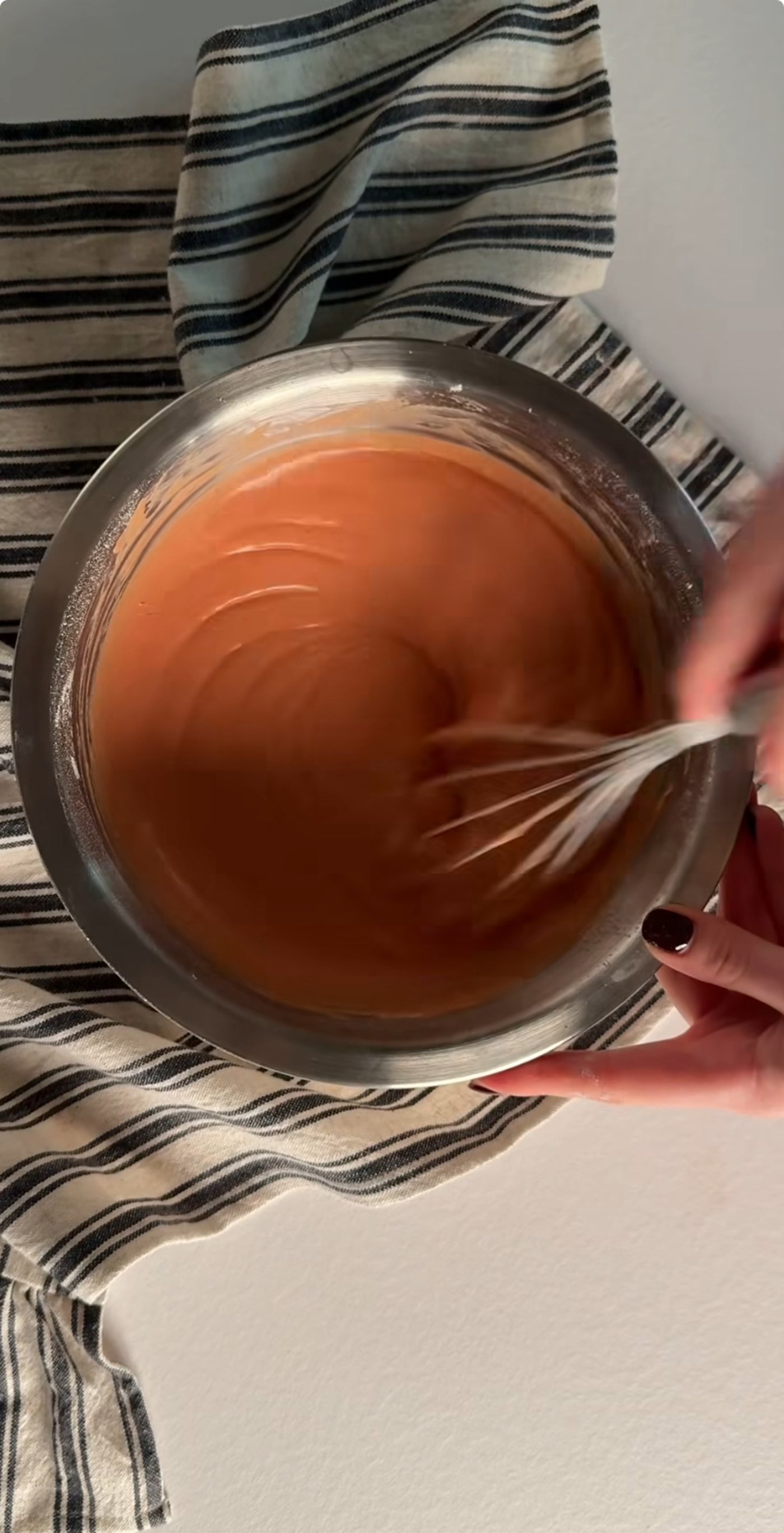 Томатні млинці - простий рецепт