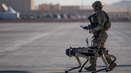 Пентагон інвестує сотні мільйонів доларів у військовий ШІ — як він змінить бойові дії - 285x160