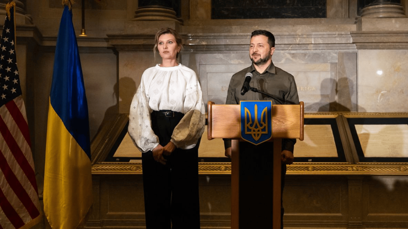 В США Зеленский с женой наградили людей, помогающих Украине