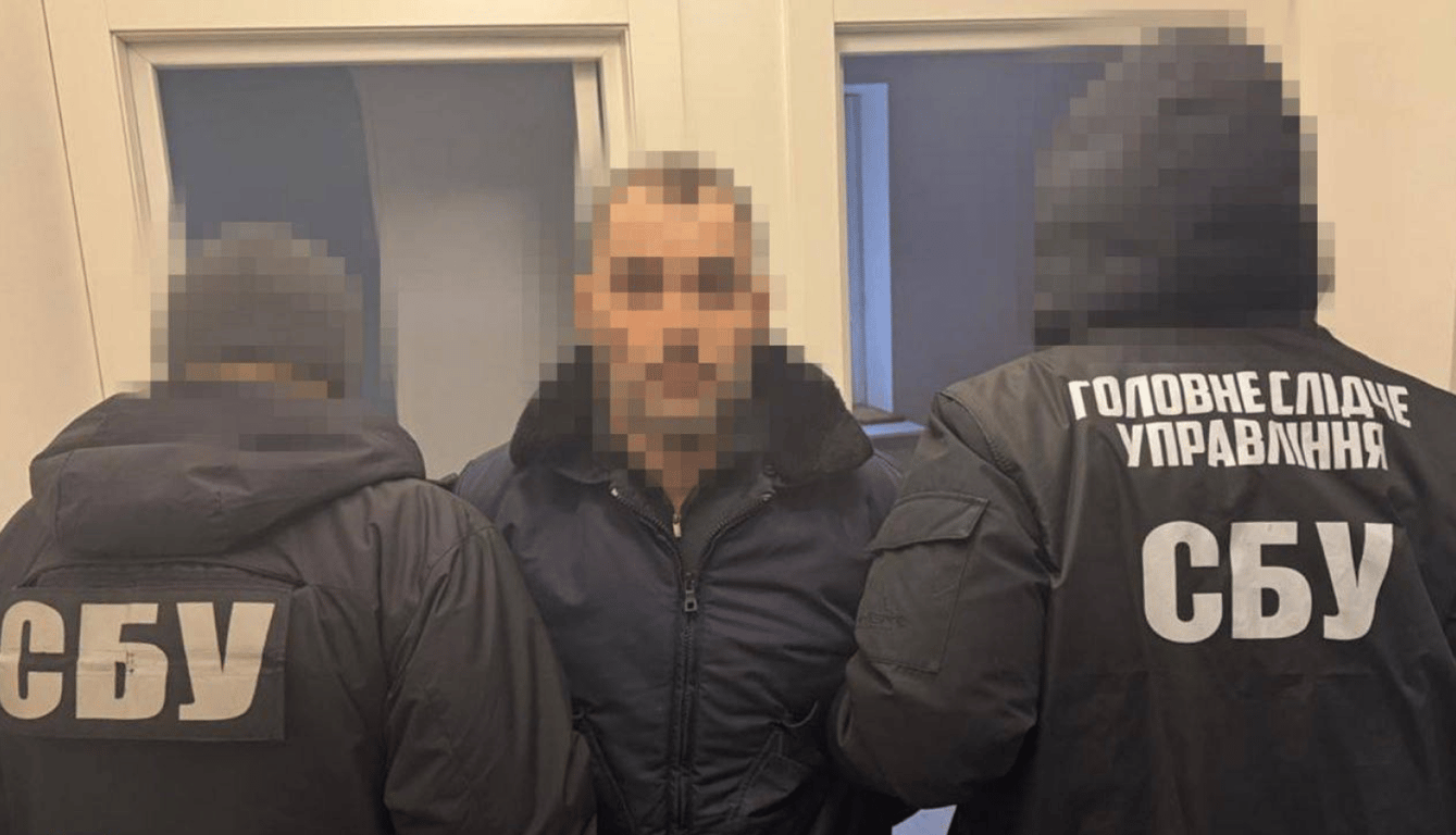 Шпигували за волонтерами — в Одесі викрили агентів ФСБ - фото 1