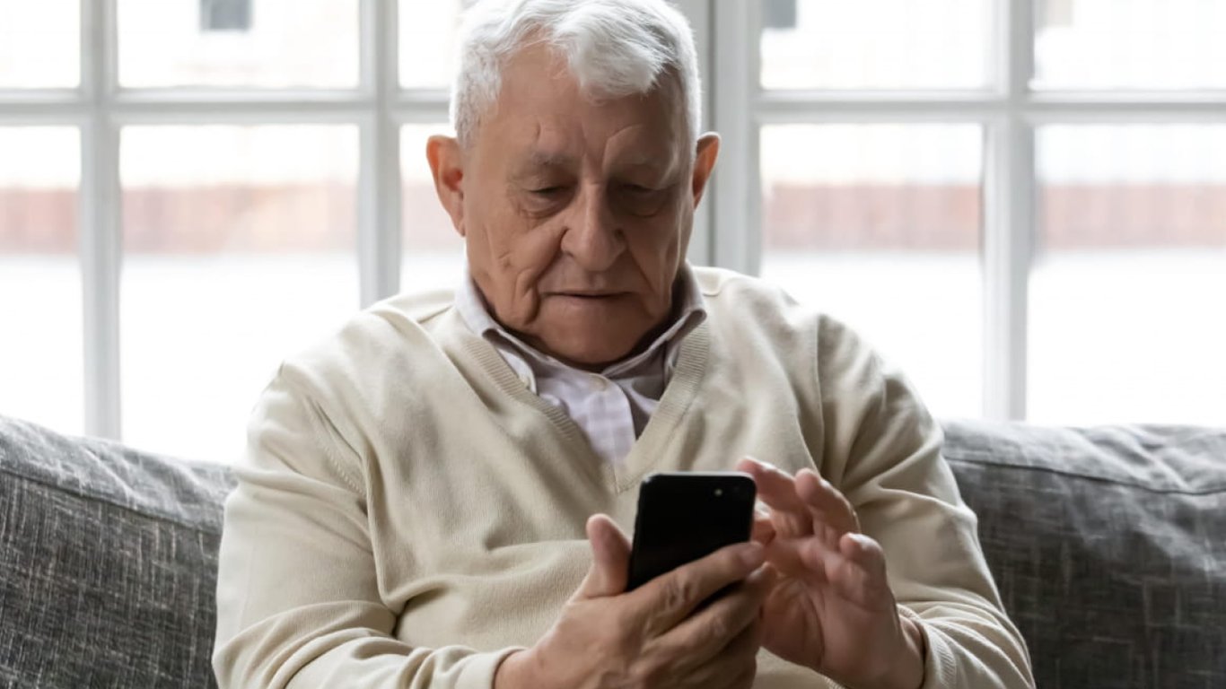 ПФУ попереджає про фейки у мережі — що треба знати пенсіонерам