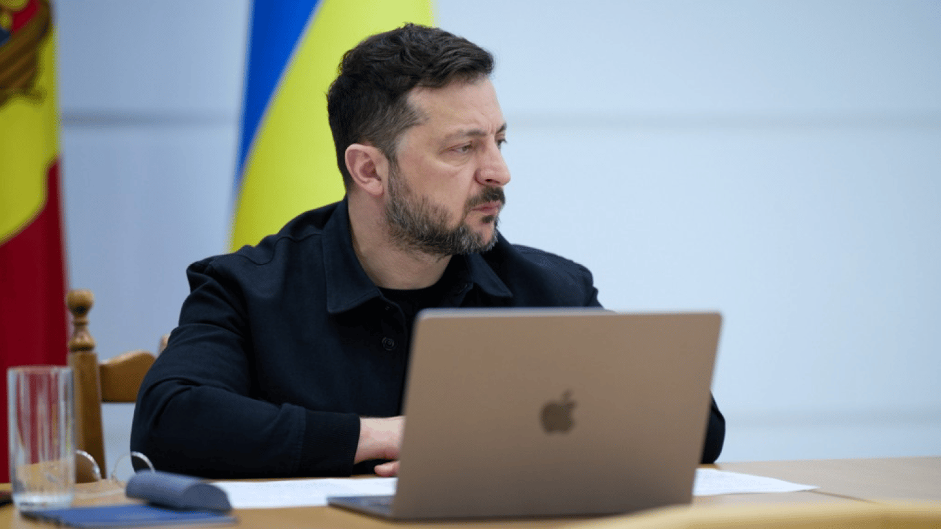 Зеленський закликав сьогодні вночі уважно ставитись до повітряних тривог
