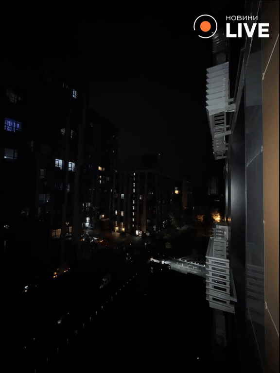 У центрі Києва зникло світло — що сталося - фото 3