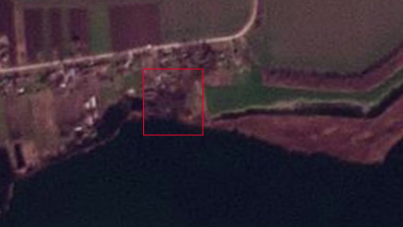 Уничтожение А-50 — появились спутниковые снимки места падения самолета