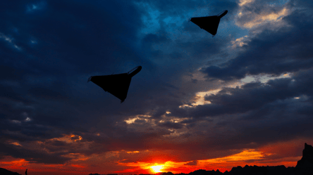 Б'ють авіацією і дронами: росіяни змінили тактику атак на Одесу - 290x166