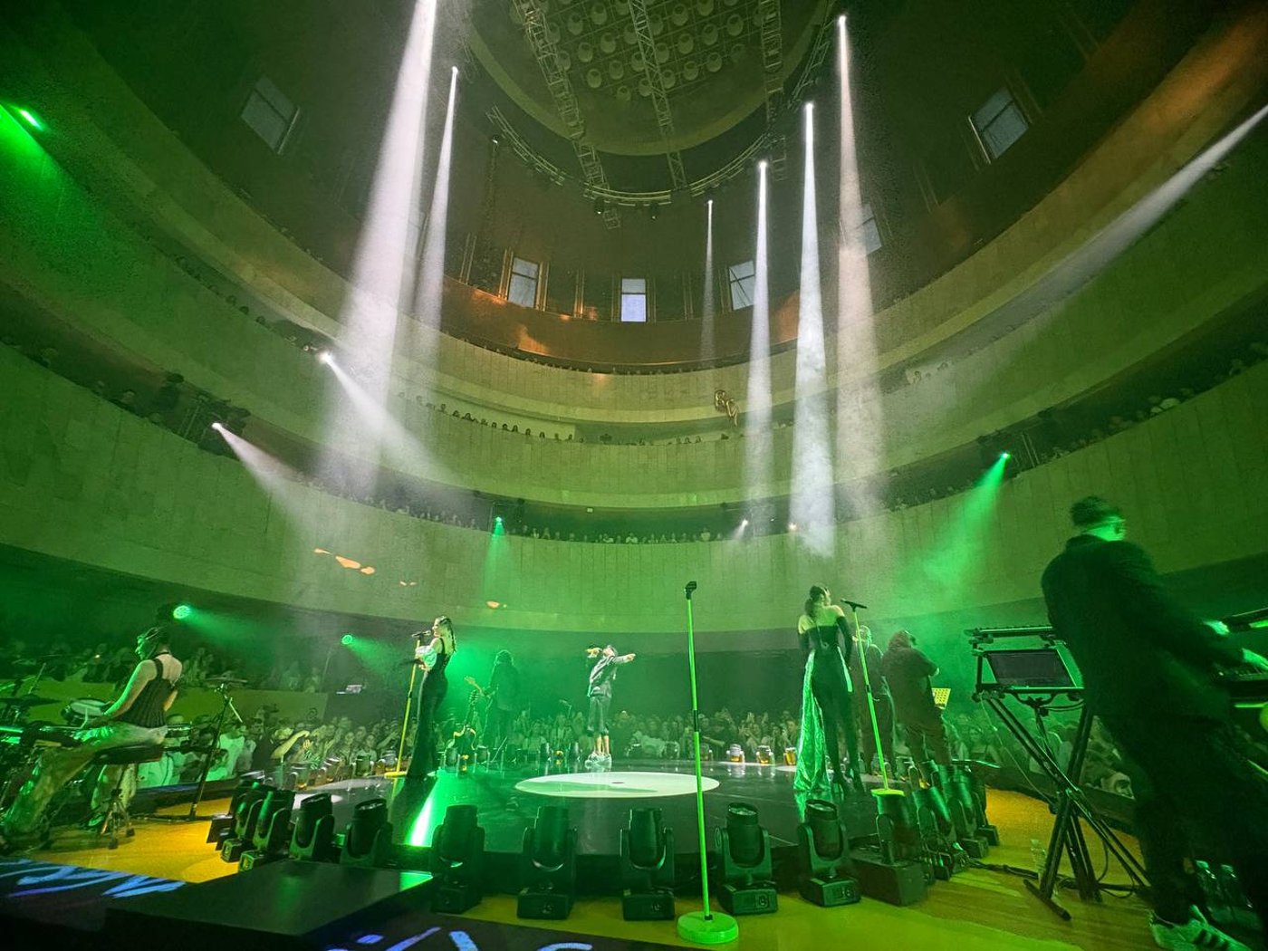 Концерт Дмитра Монатіка у Києві - фото