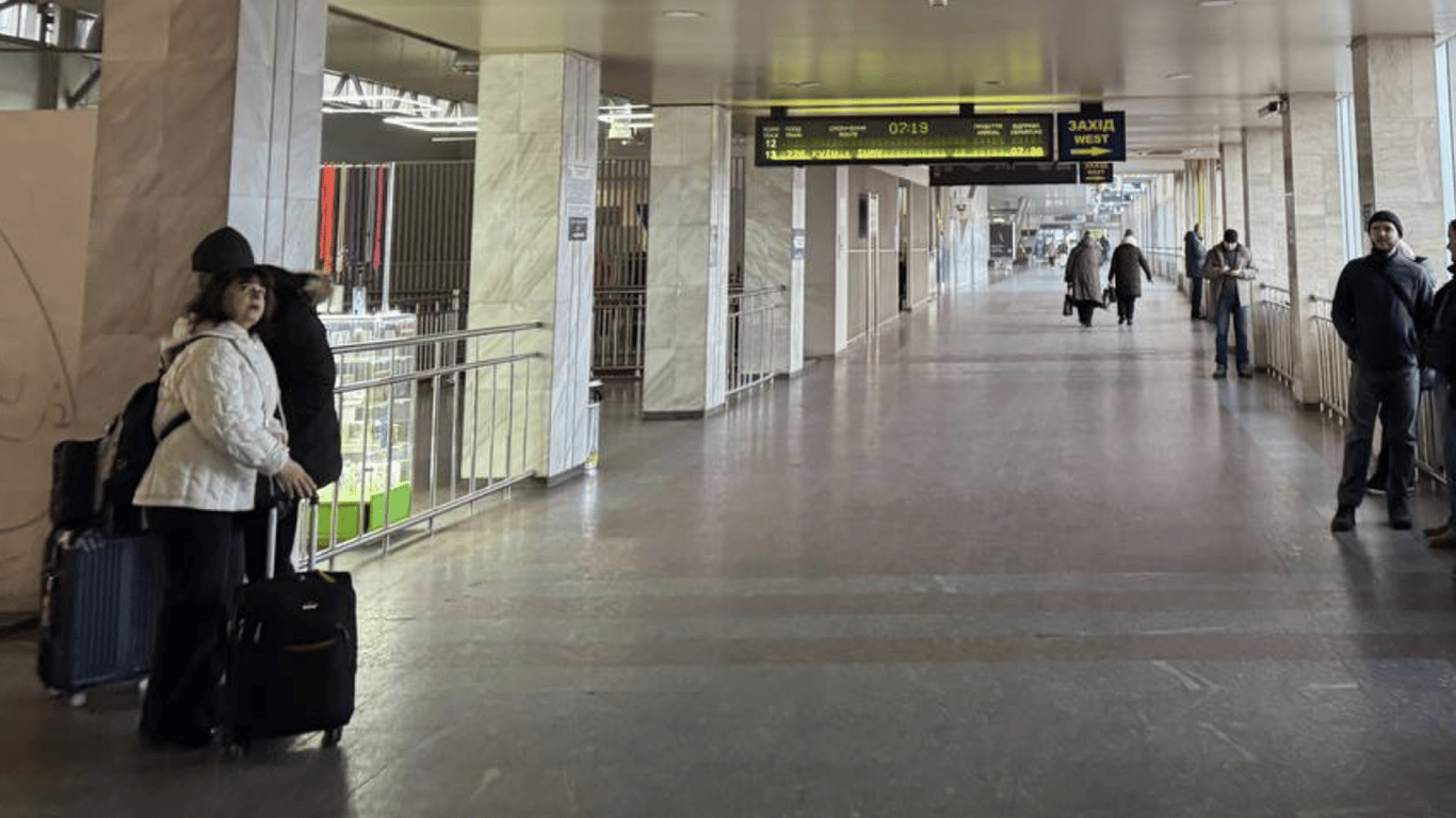 Квитки на потяг: Укрзалізниця попередила про зміни