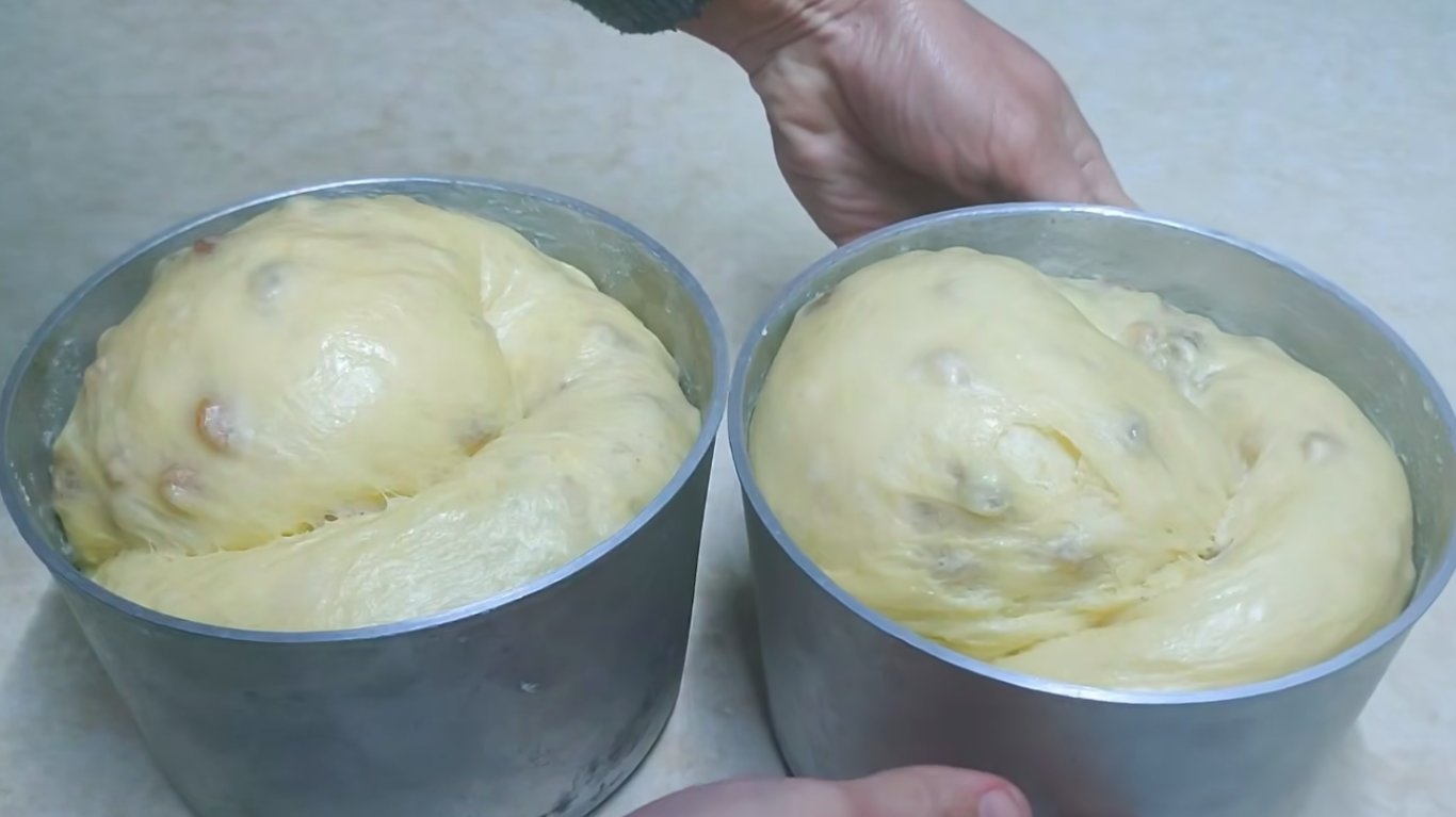 простий рецепт паски бріош на Великдень