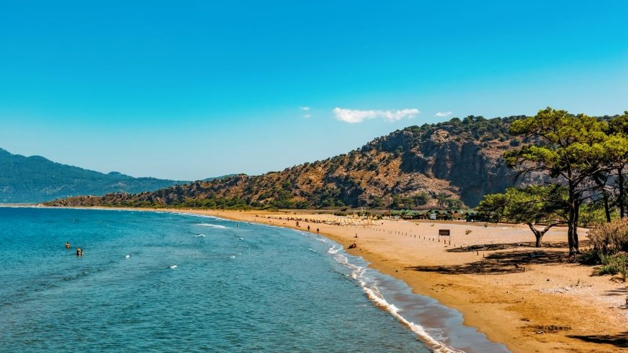 Неймовірний морський курорт з кришталево чистими водами - фото 1