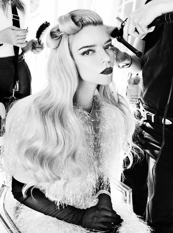 Акторка Аня Тейлор-Джой у вбранні