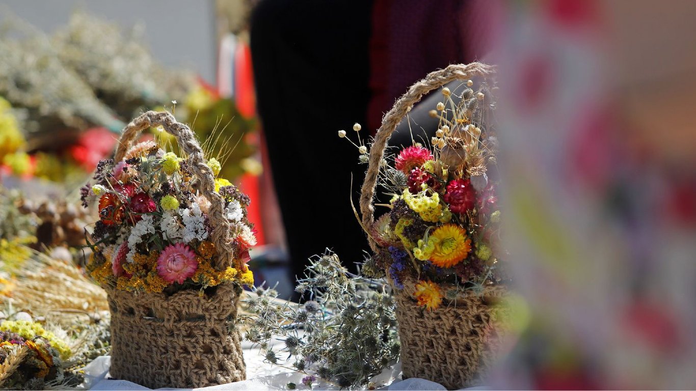 Букет-оберіг на свято Маковія — які рослини можна використовувати