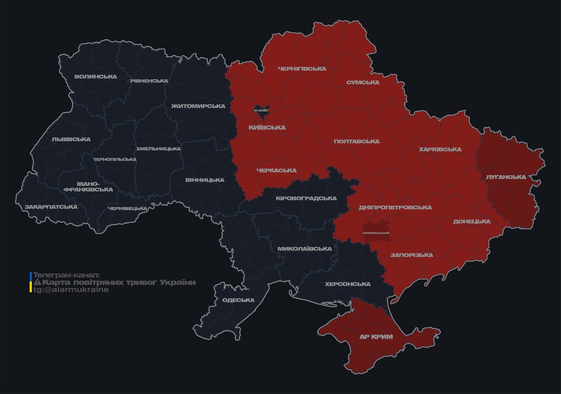 У Сумах пролунав вибух, у частині міста зникло світло - фото 1