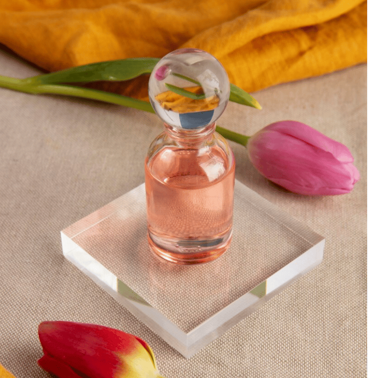 O perfume pode ser reabastecido de maneira diferente em diferentes estações