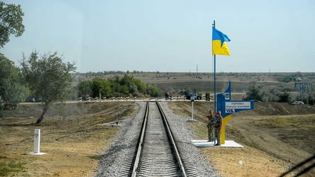 Україна, Румунія та Молдова прискорять залізничні перевезення між портами - 290x166