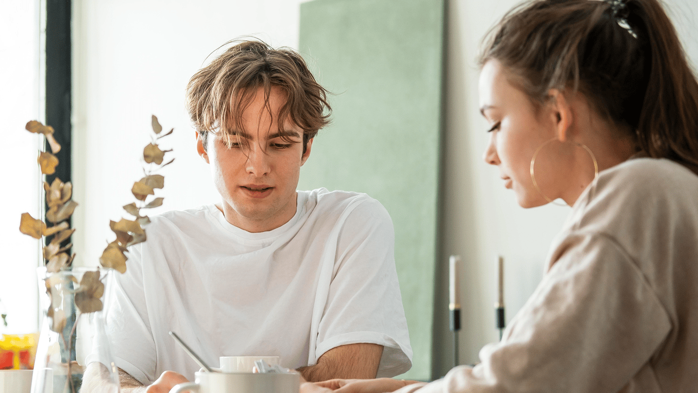 Що вказує на брехню чоловіка