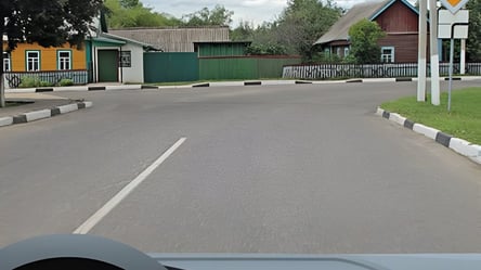 Тест ПДР — чи дозволений розворот на цьому перехресті - 285x160