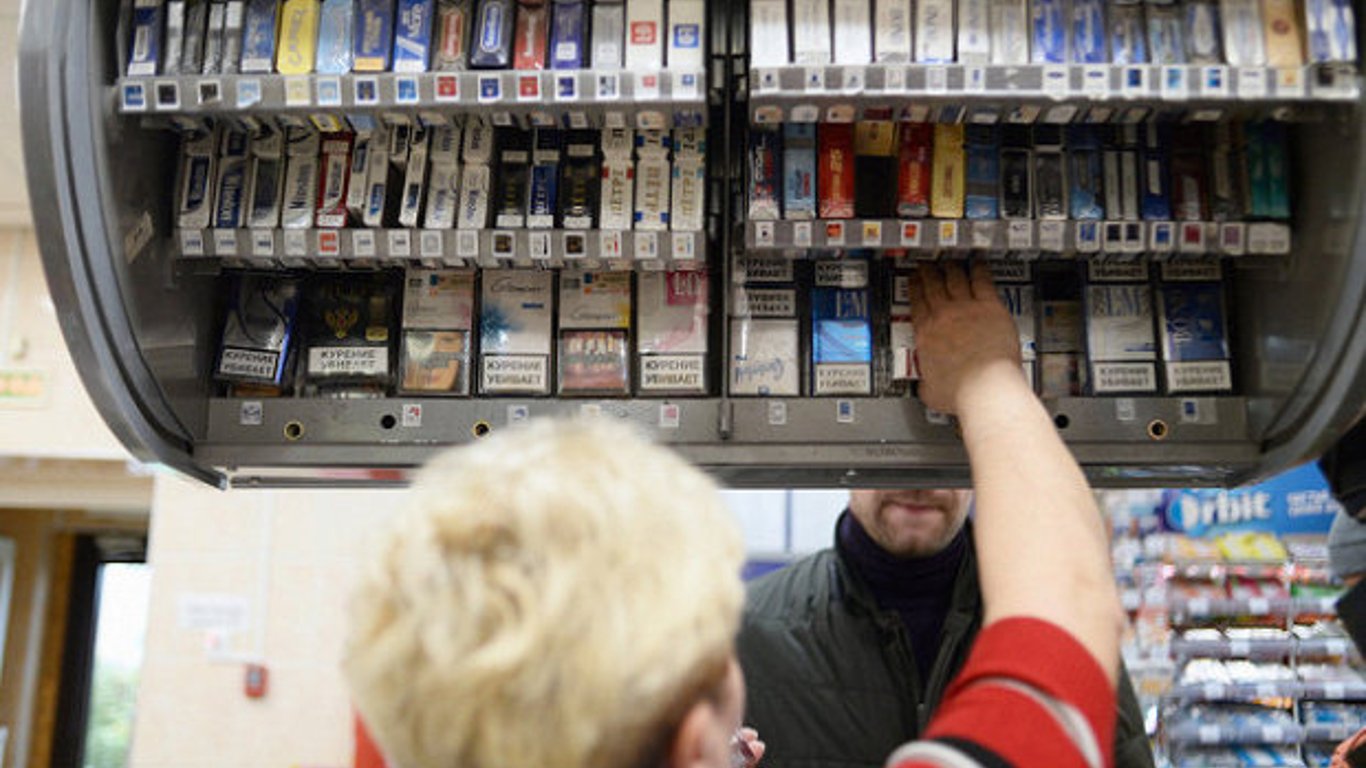В Україні знову зростуть ціни на цигарки — яка буде вартість
