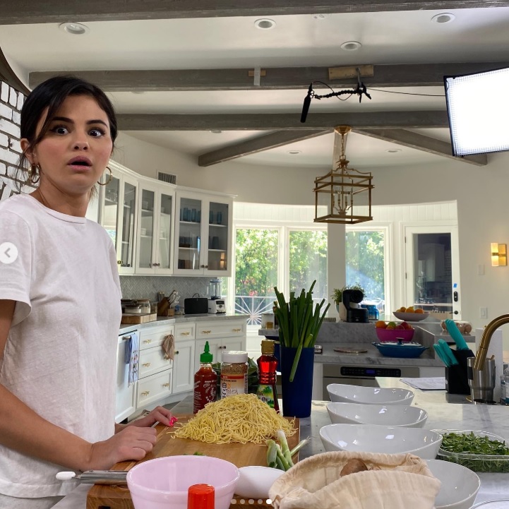 Дизайн интерьера — как кухня Гомес стала пространством будущего - фото 1